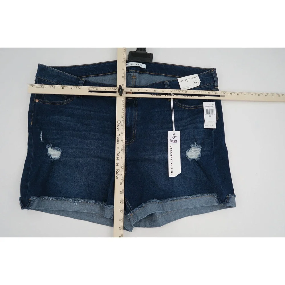 Celebrity Pink Womens Plus Size 24 Distressed Denim Shorts Blue ‎ NEW